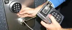 Apertura de cajas fuertes - Servicio de Cerrajería de 24 Horas